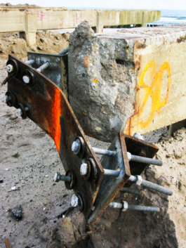 Galerie Born, zeitgenössische Kunst. Malerei, Zeichnung und Skulptur. 