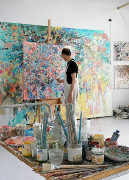 Galerie Born, zeitgenössische Kunst. Malerei, Zeichnung und Skulptur. 